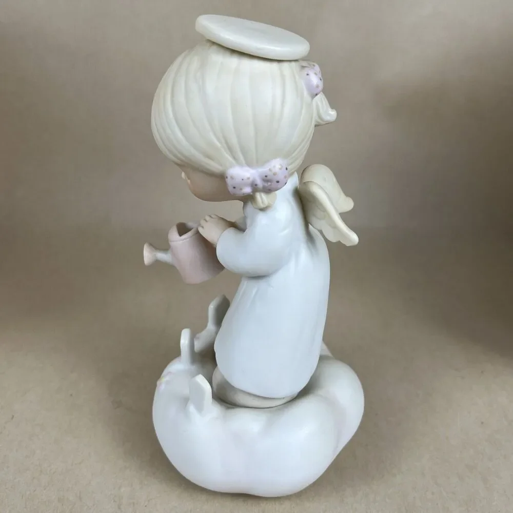 Precious Moments Sending You A Rainbow E-9288 Enesco 1982 Gift For Loss Of Loved